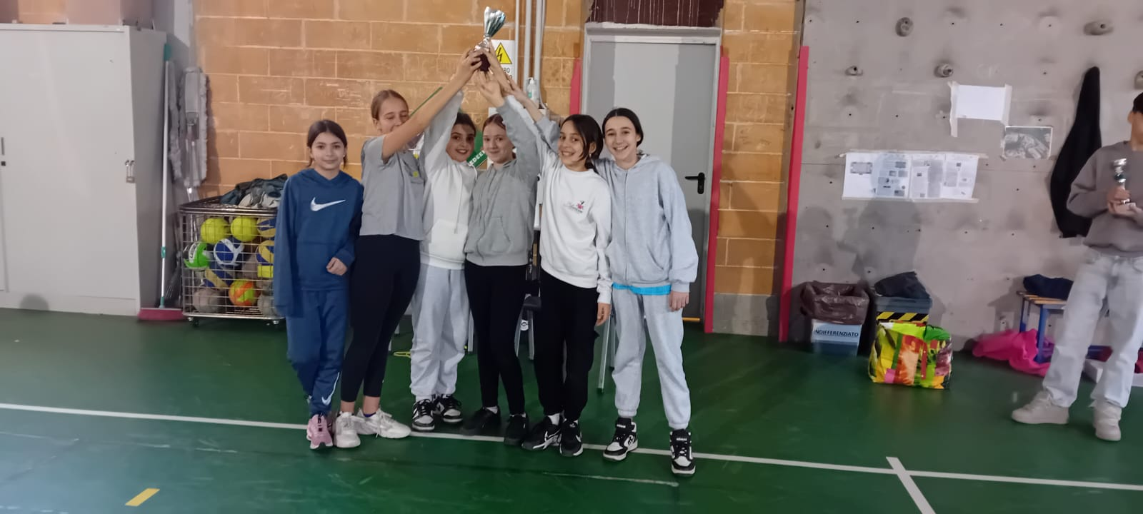 Torneo di calcio, classi prime
Prime classificate: gruppo femminile della classe 1^D
